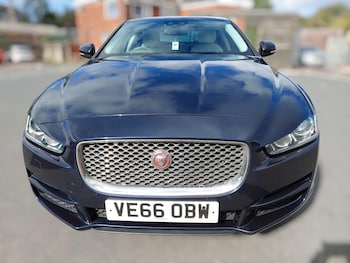 Used Jaguar XE 2016 for sale - 75747212: Photo
