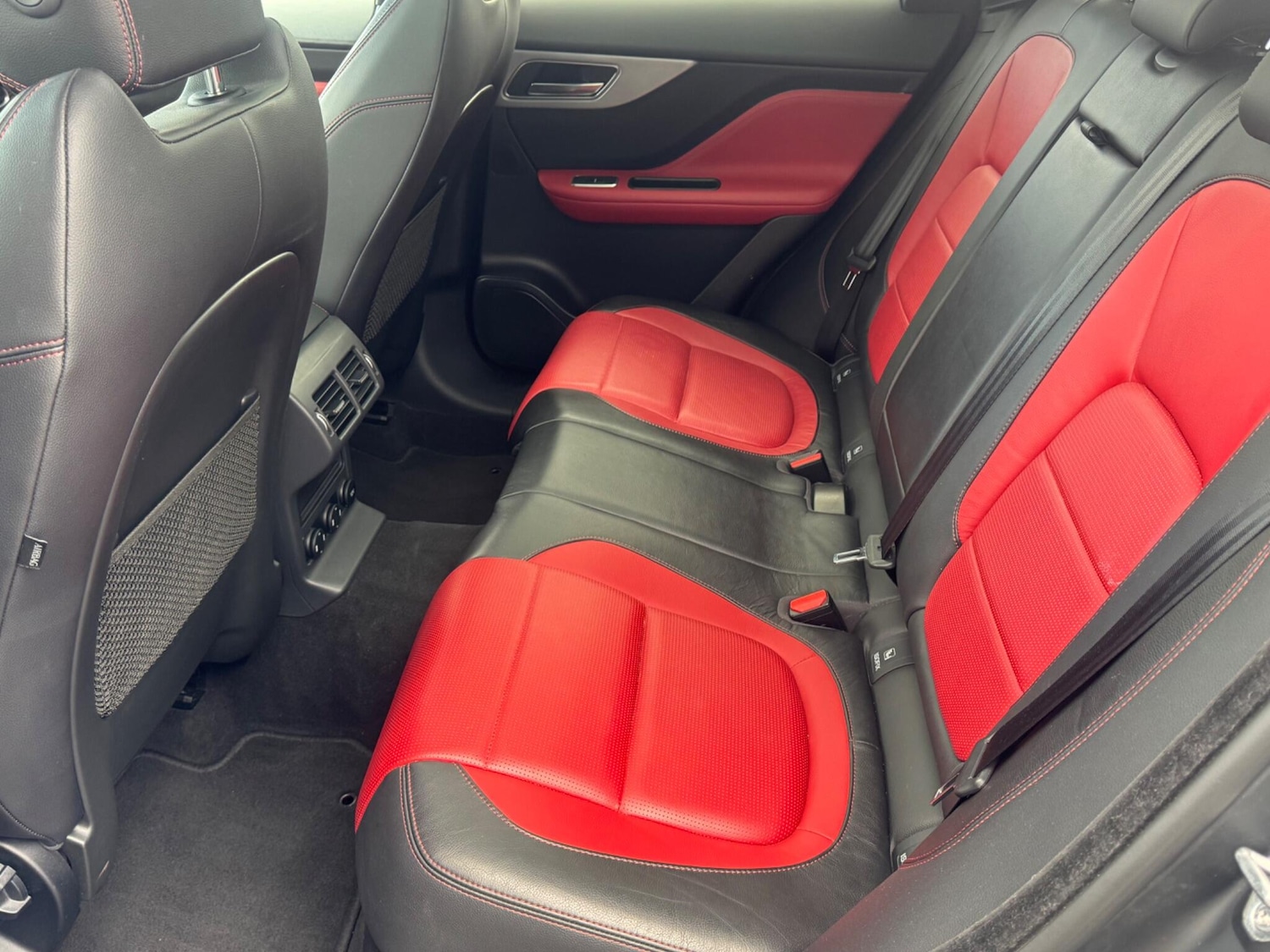 Used Jaguar F-Pace 2017 for sale - 78101323: Photo 15