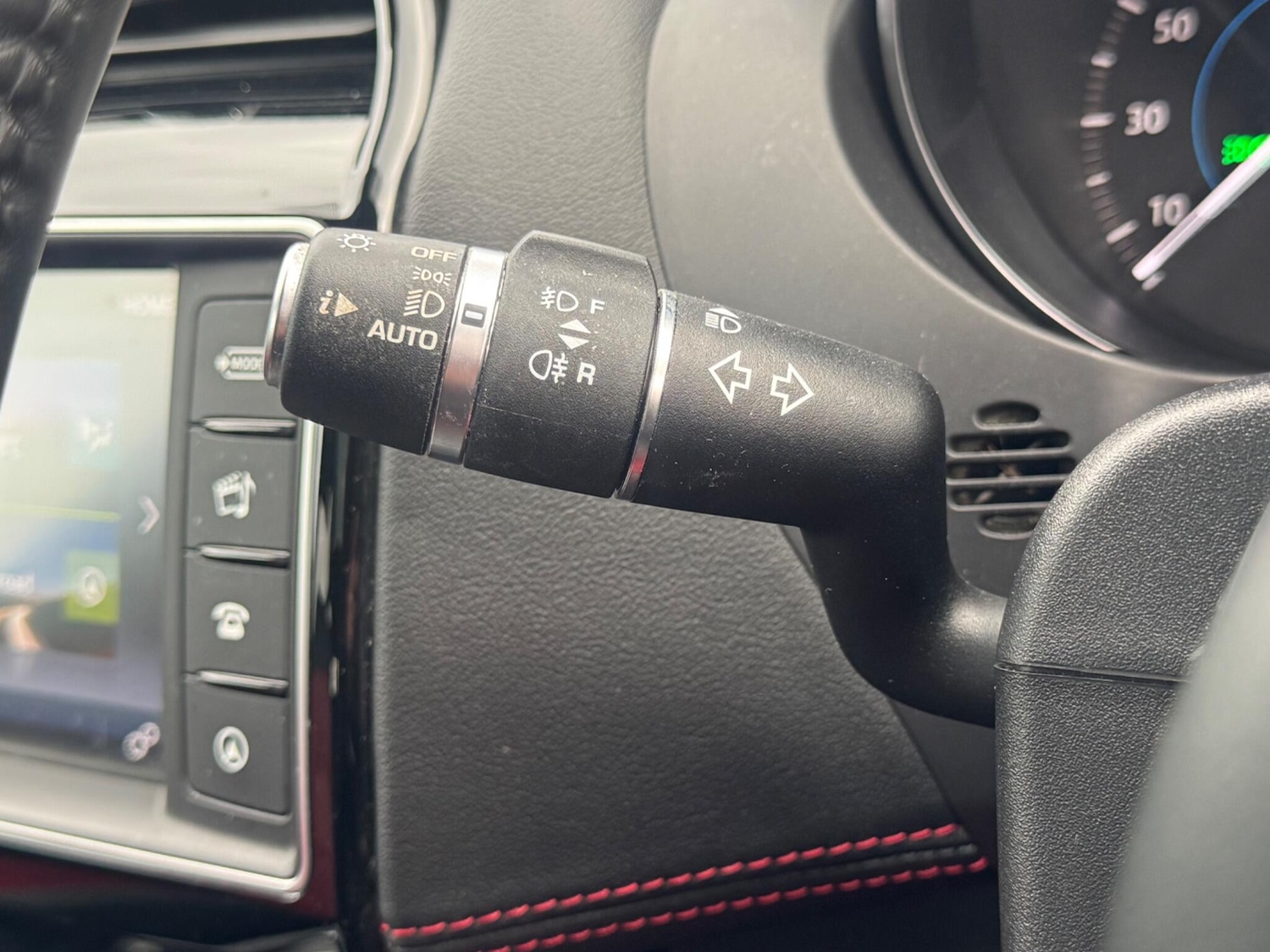 Used Jaguar F-Pace 2017 for sale - 78101323: Photo 21