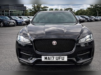 Used Jaguar F-Pace 2017 for sale - 78101323: Photo