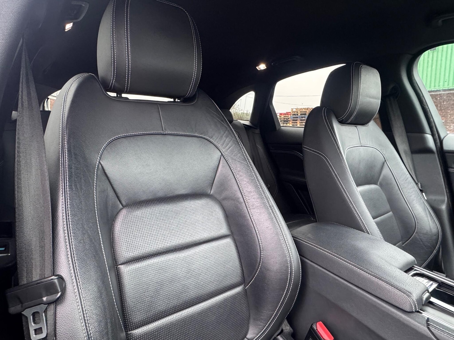 Used Jaguar F-Pace 2017 for sale - 77783777: Photo 18