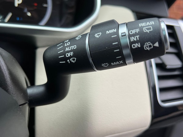 Used Land Rover Range Rover Sport 2017 for sale - 76283455: Photo 28