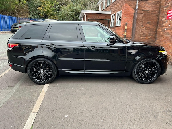 Used Land Rover Range Rover Sport 2017 for sale - 76283455: Photo 4