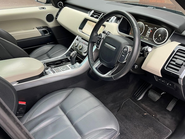 Used Land Rover Range Rover Sport 2017 for sale - 76283455: Photo 9