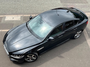 Used Jaguar XE 2018 for sale - 79324557: Photo