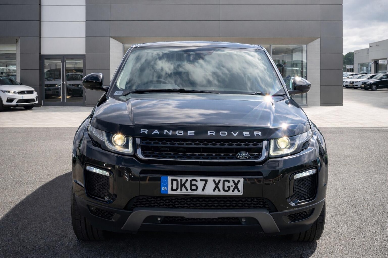 Used Land Rover Range Rover Evoque 2017 for sale - 77839413: Photo 2