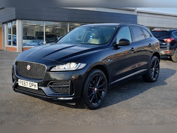 Used Jaguar F-Pace 2017 for sale - 77586272: Photo