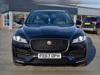 Used Jaguar F-Pace 2017 for sale - 77586272: Photo
