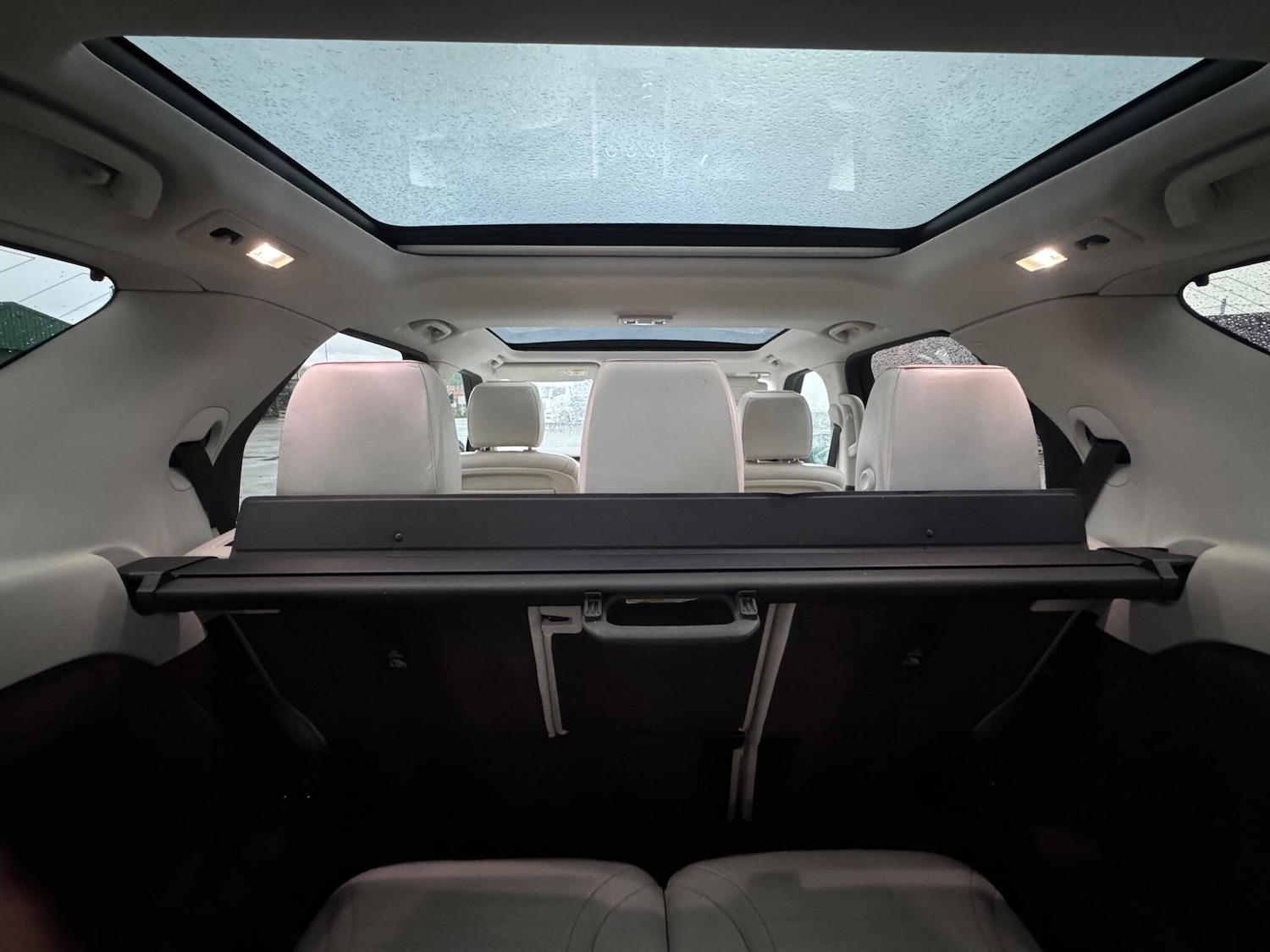 Used Land Rover Discovery 2018 for sale - 77625200: Photo 18