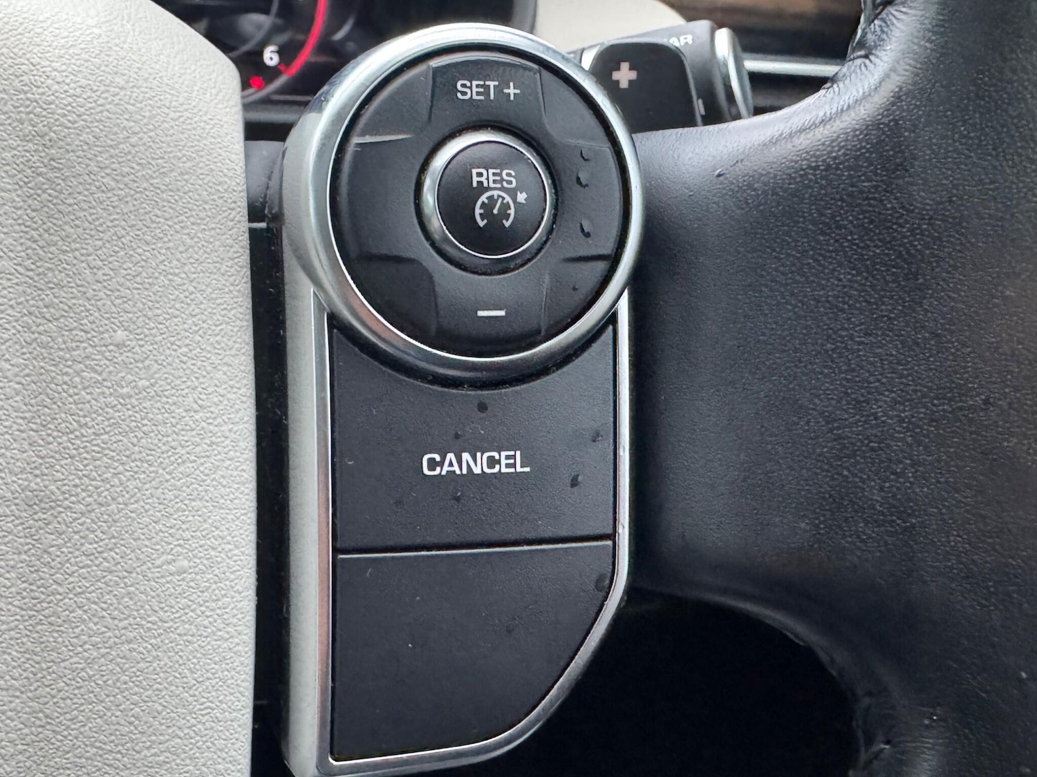 Used Land Rover Discovery 2018 for sale - 77625200: Photo 25