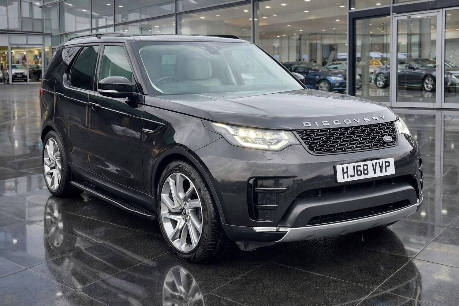 Used Land Rover Discovery 2018 for sale - 77625200: Photo 3