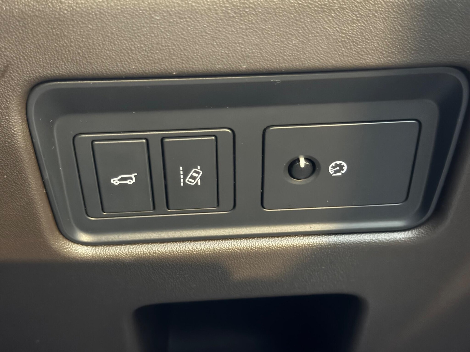 Used Land Rover Discovery 2018 for sale - 77625200: Photo 30