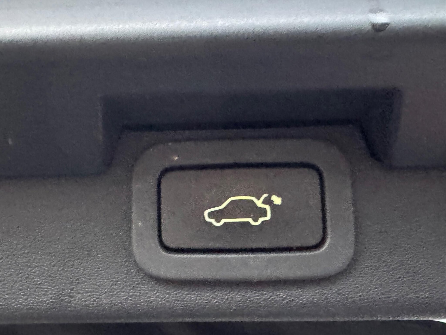 Used Land Rover Discovery 2018 for sale - 77625200: Photo 34