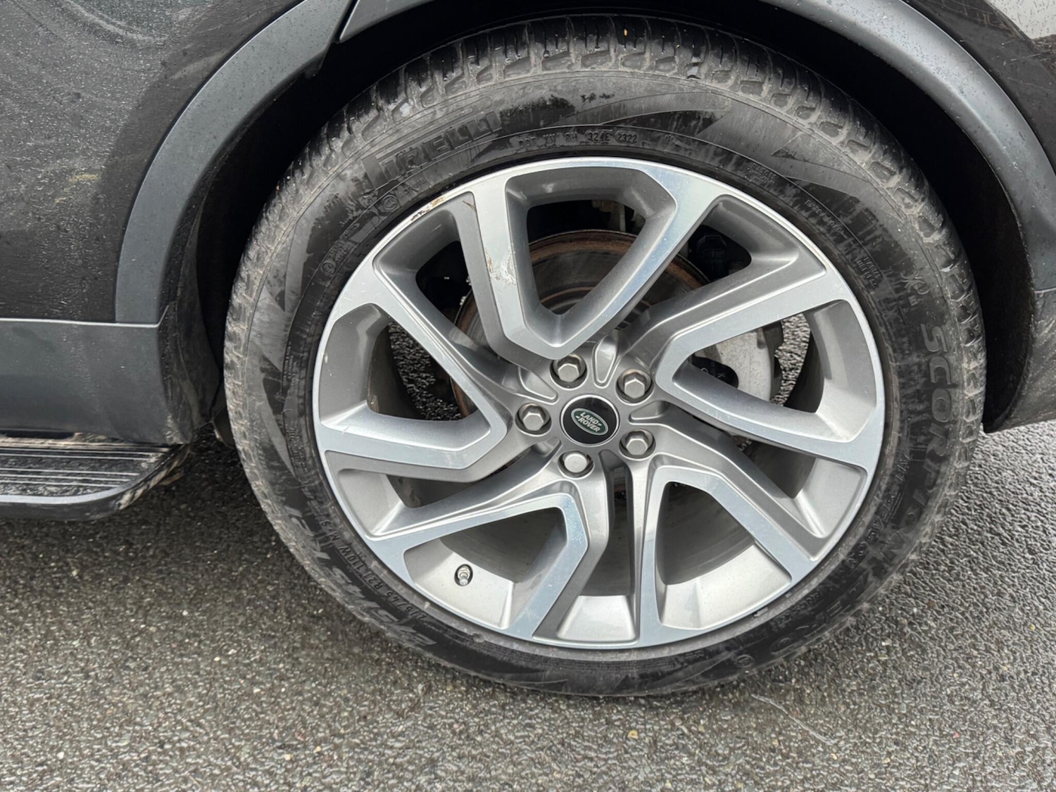 Used Land Rover Discovery 2018 for sale - 77625200: Photo 37