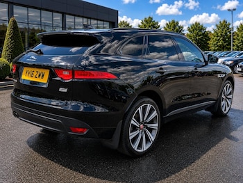 Used Jaguar F-Pace 2016 for sale - 78623344: Photo