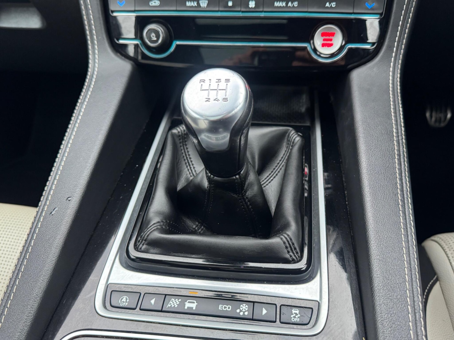 Used Jaguar F-Pace 2017 for sale - 77455961: Photo 23