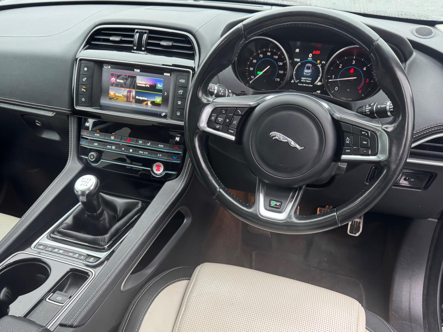 Used Jaguar F-Pace 2017 for sale - 77455961: Photo 9