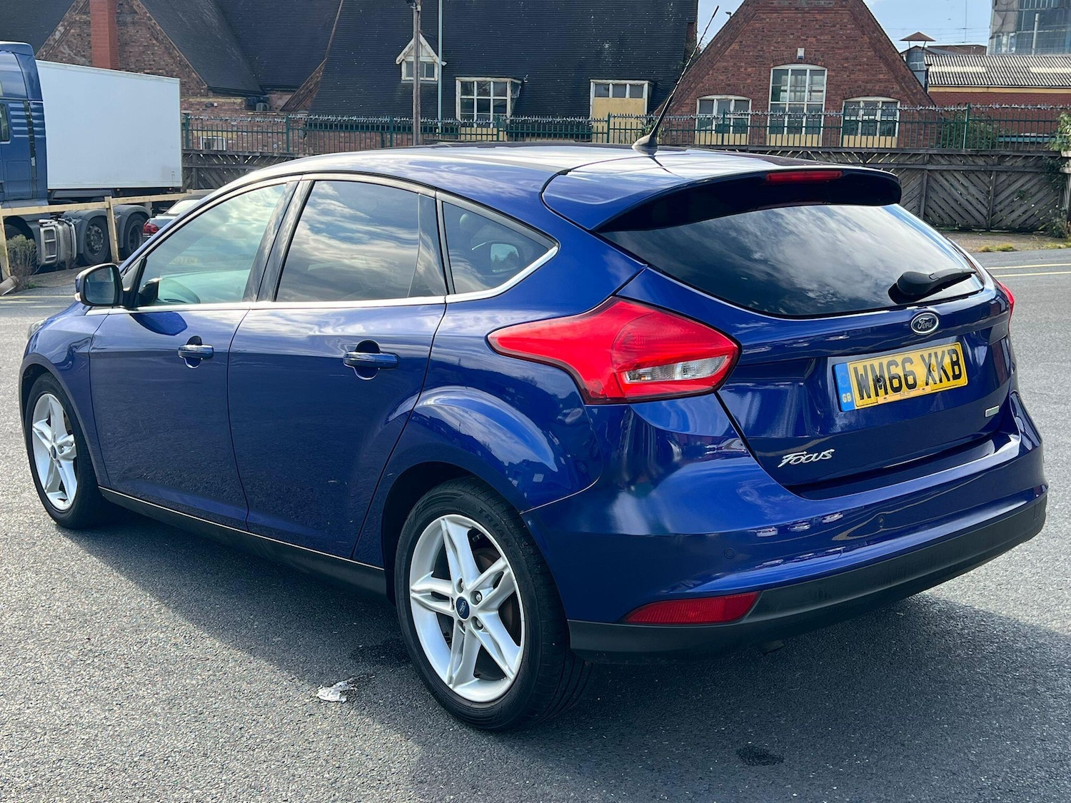 Used Ford Focus 2016 for sale - 76485070: Photo 6