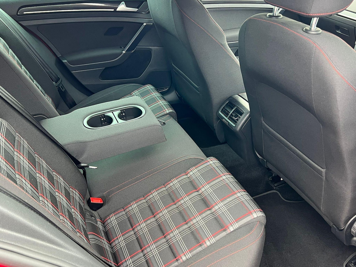 Used Volkswagen Golf 2016 for sale - 76991662: Photo 15