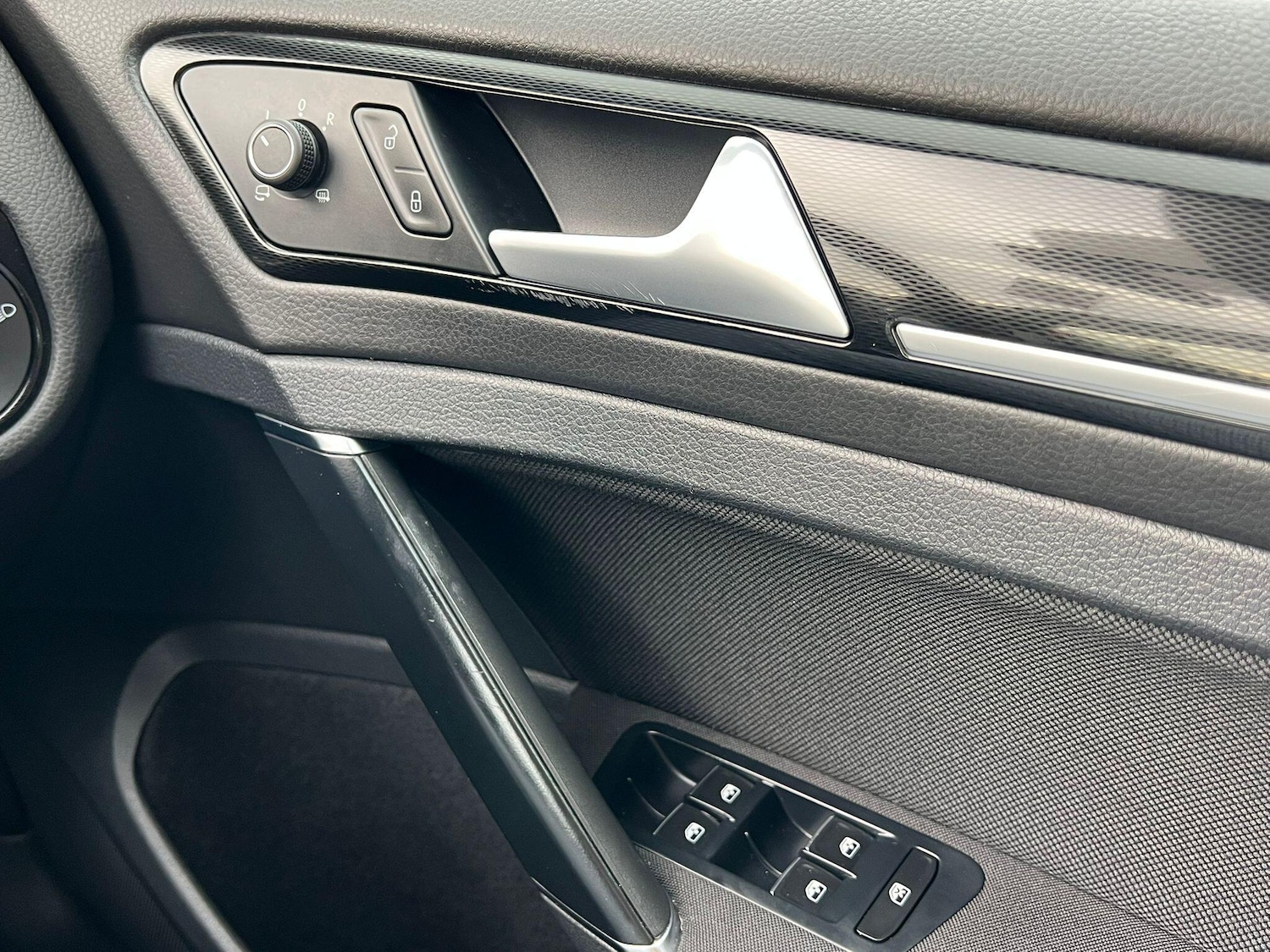 Used Volkswagen Golf 2016 for sale - 76991662: Photo 23