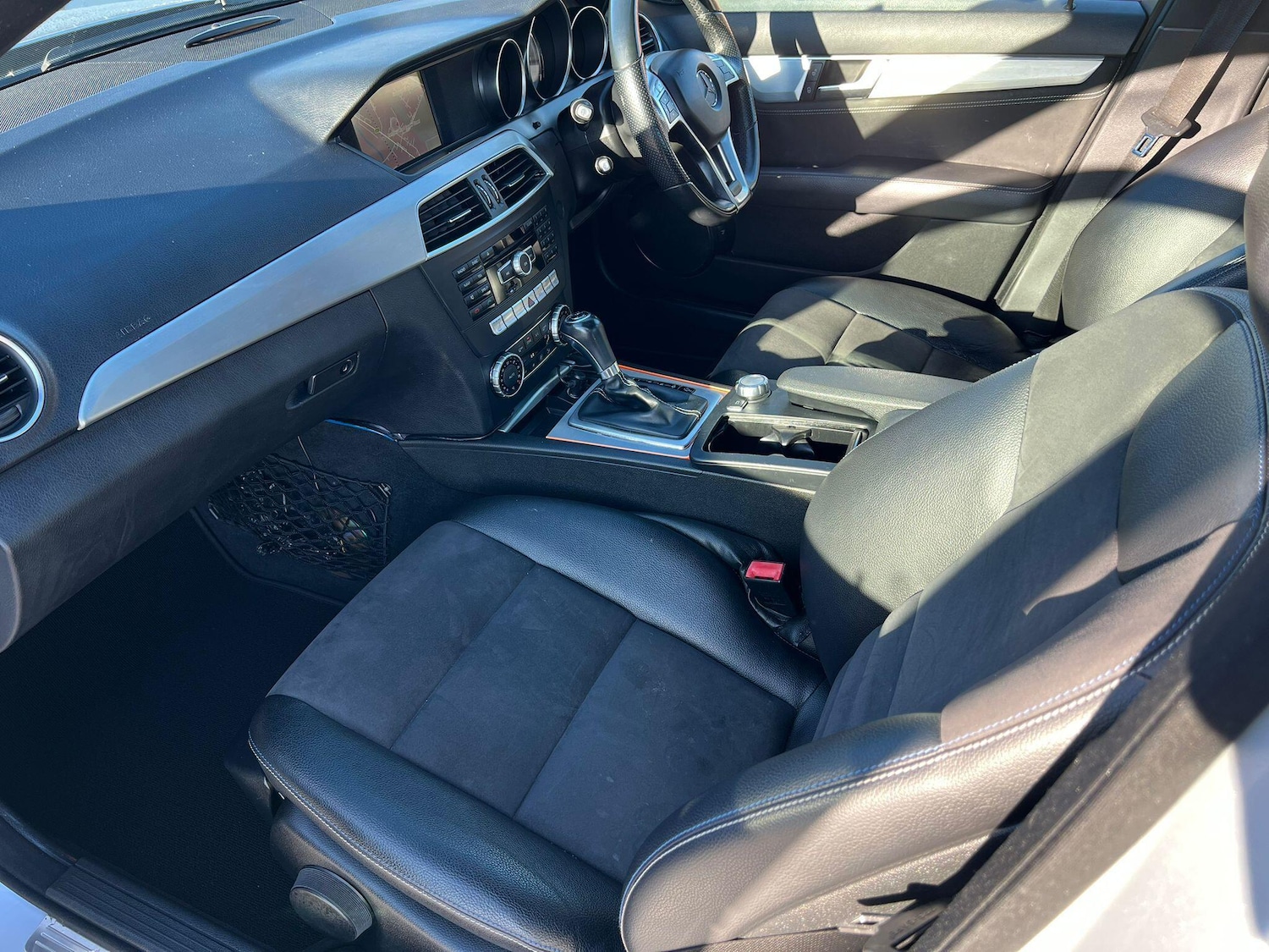 Used Mercedes-Benz C Class 2014 for sale - 76997820: Photo 12