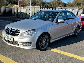 Used Mercedes-Benz C Class 2014 for sale - 76997820: Photo