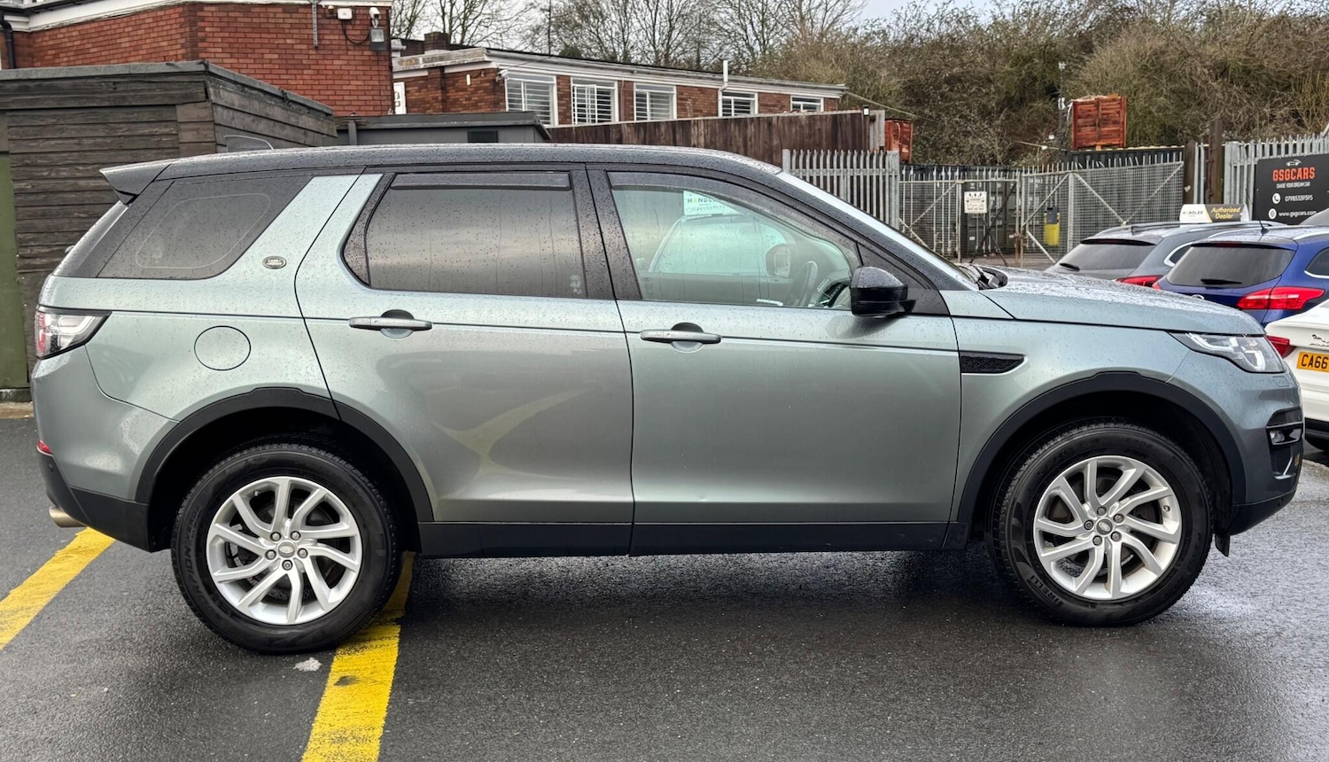 Used Land Rover Discovery Sport 2016 for sale - 77320495: Photo 7