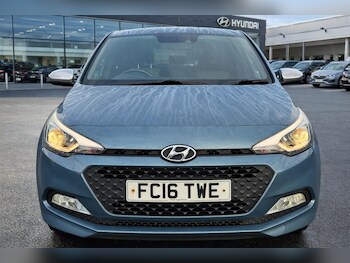 Used Hyundai i20 2016 for sale - 77396595: Photo