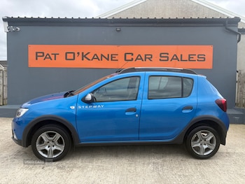 Used Dacia Sandero Stepway 2020 for sale - 79256597: Photo