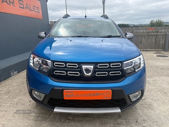 Used Dacia Sandero Stepway 2020 for sale - 79256597: Photo