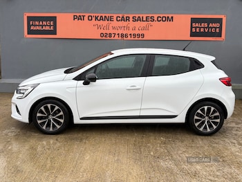 2022 - 1.0 TCe 90 Evolution 5dr