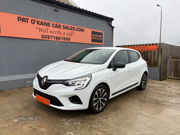 Used Renault Clio 2022 for sale - 76201806: Photo 5