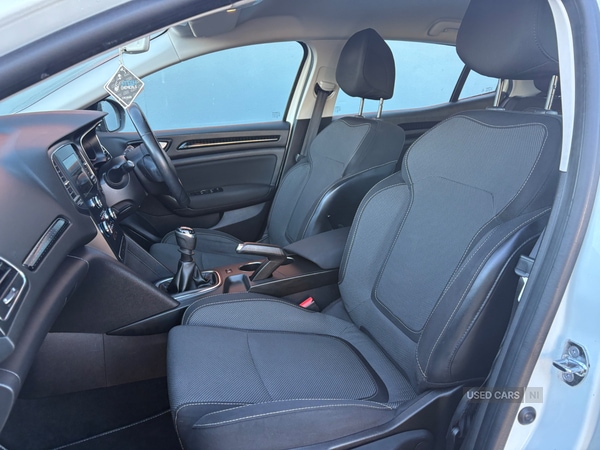 Used Renault Megane 2019 for sale - 76953719: Photo 6