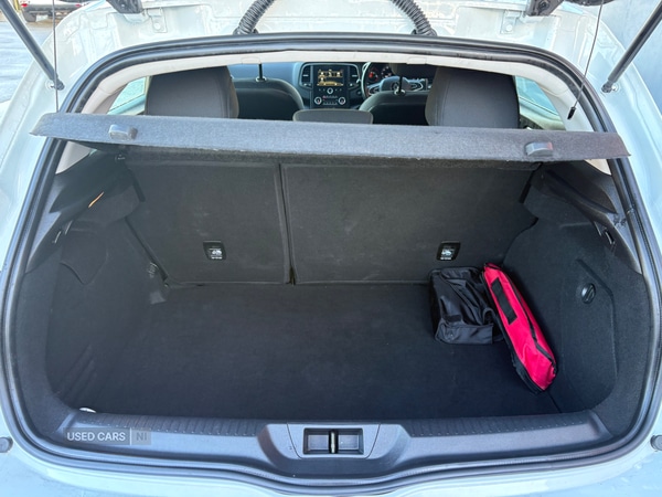 Used Renault Megane 2019 for sale - 76953719: Photo 8