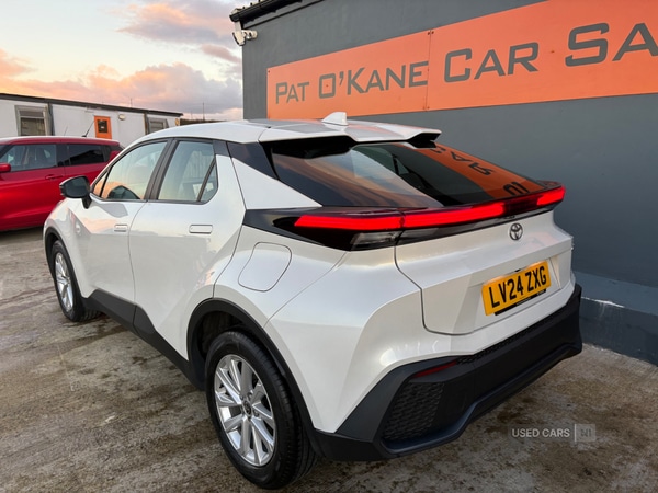 Used Toyota C-HR 2024 for sale - 76646956: Photo 7