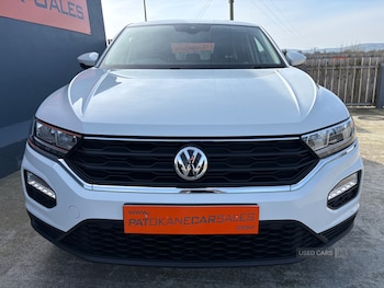 Used Volkswagen T-Roc 2019 for sale - 77970953: Photo