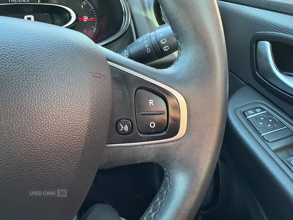 Used Renault Clio 2019 for sale - 76715778: Photo 15