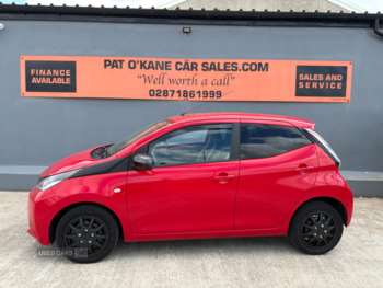 2014 - 1.0 VVT-i X-Play 5dr