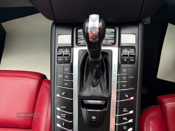 Used Porsche Macan 2015 for sale - 77659328: Photo 20