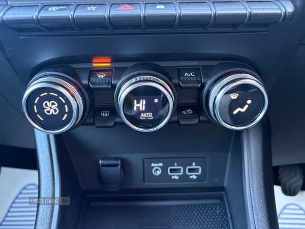 Used Renault Captur 2023 for sale - 77739017: Photo 19