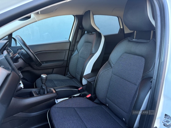 Used Renault Captur 2023 for sale - 77739017: Photo 9