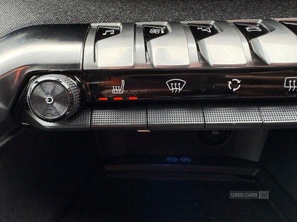 Used Peugeot 3008 2020 for sale - 76350239: Photo 23