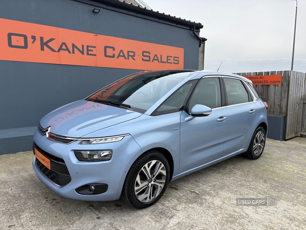 Used Citroen C4 Picasso 2016 for sale - 77940987: Photo 2