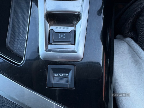 Used Peugeot 3008 2018 for sale - 77739063: Photo 17