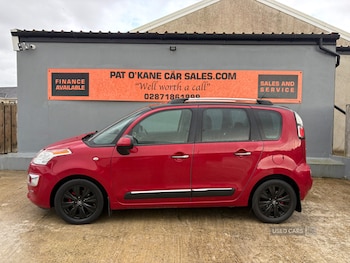 2015 - 1.6 HDi 8V Exclusive 5dr