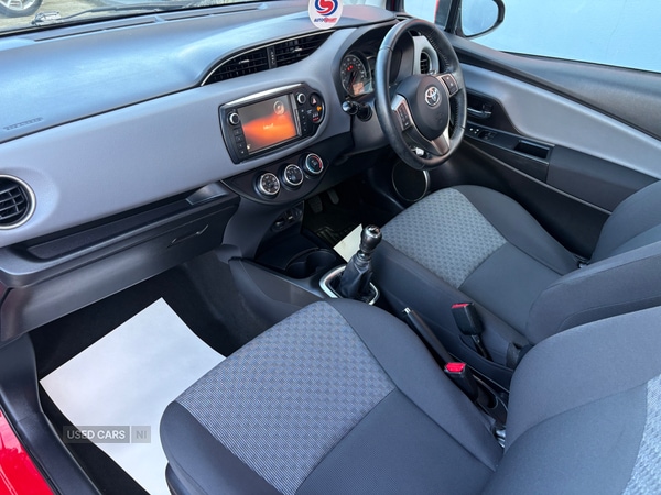 Used Toyota Yaris 2015 for sale - 77372283: Photo 11