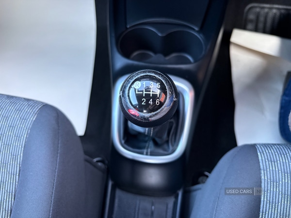 Used Toyota Yaris 2015 for sale - 77372283: Photo 19