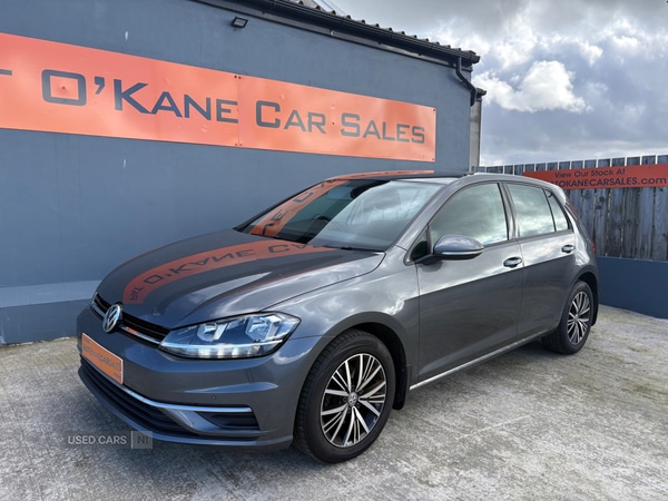 Used Volkswagen Golf 2019 for sale - 78128641: Photo 2
