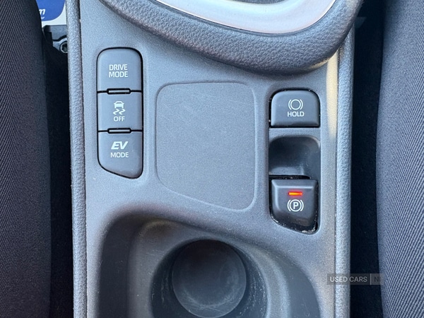Used Toyota Yaris 2022 for sale - 76327612: Photo 21