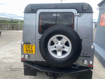 Used Land Rover Defender 2011 for sale - 79083403: Photo
